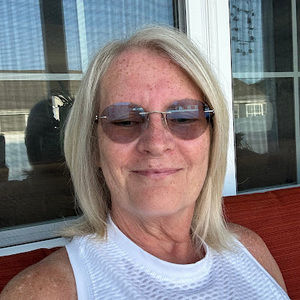 Meet your Posher, Sherry